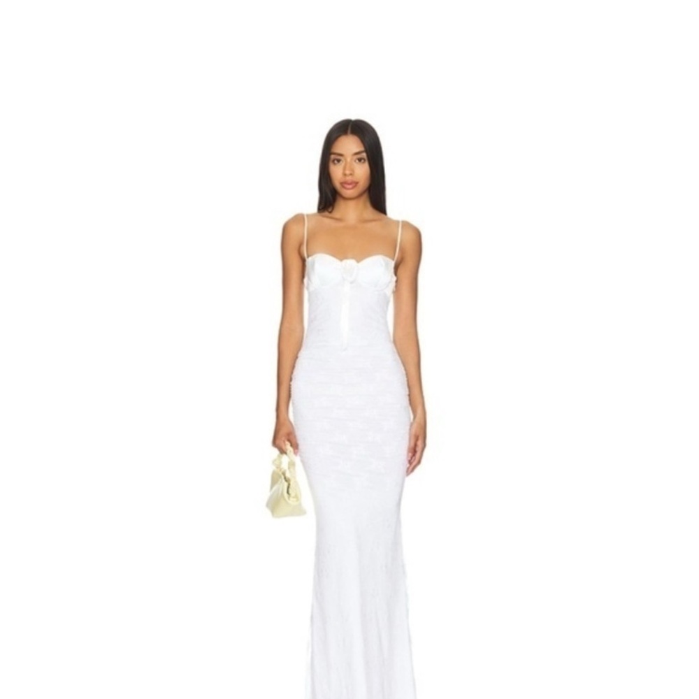 MAJORELLE leonie rosette lace , White Sweetheart Maxi Gown